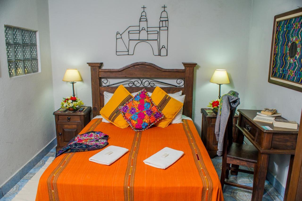 Hotel Casa Rustica By Ahs Antigua Екстер'єр фото