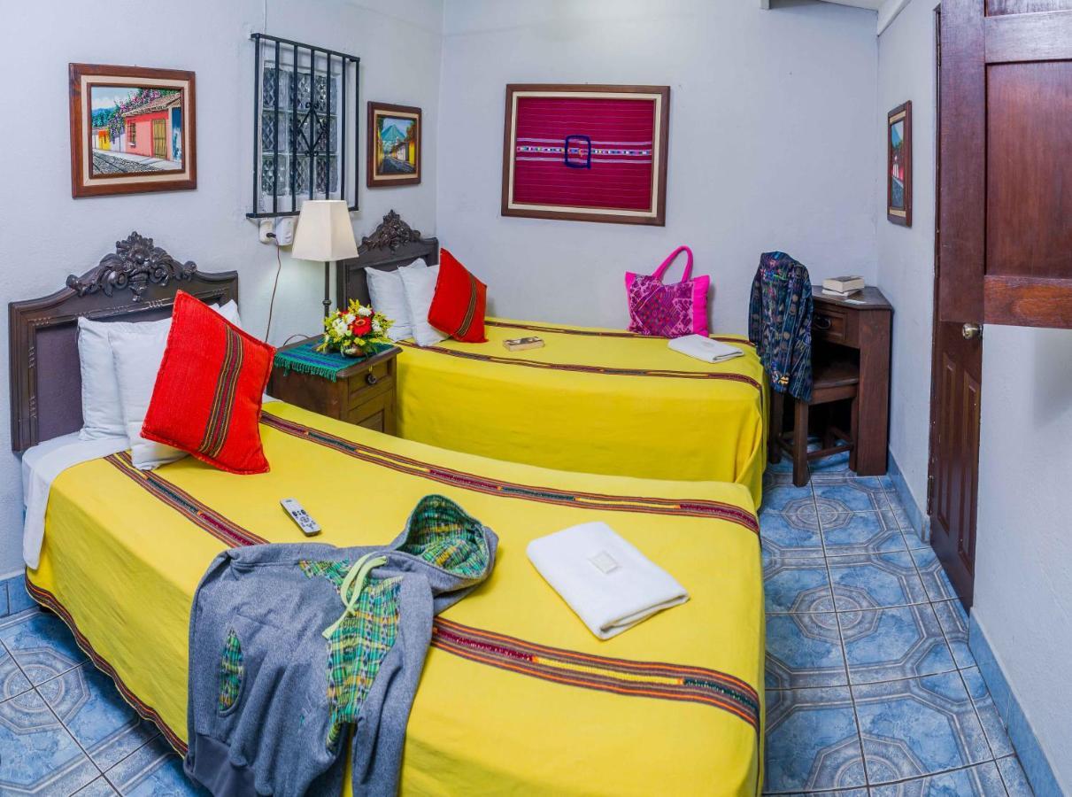 Hotel Casa Rustica By Ahs Antigua Екстер'єр фото