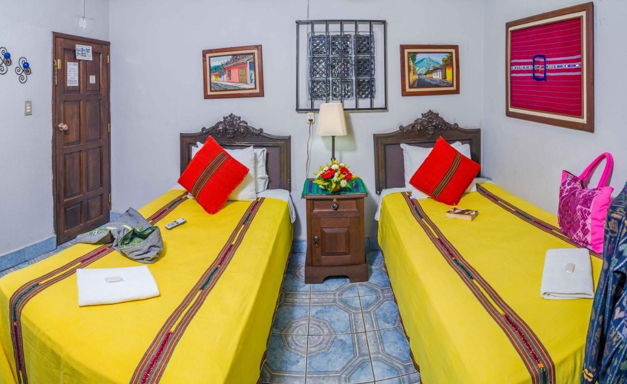 Hotel Casa Rustica By Ahs Antigua Екстер'єр фото