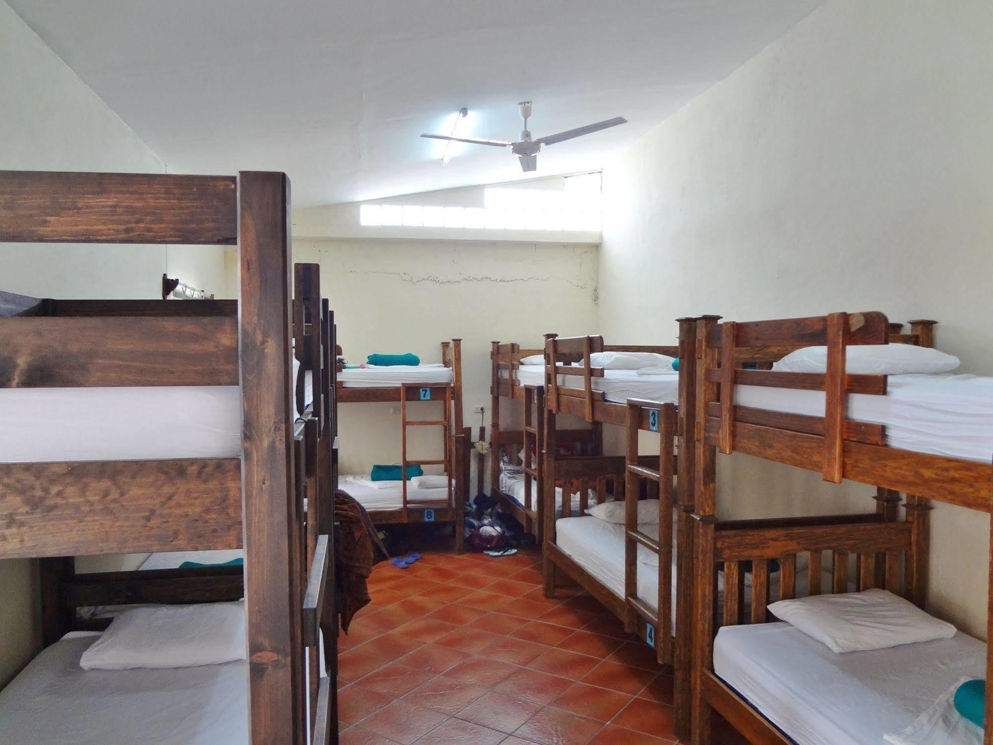 Hotel Casa Rustica By Ahs Antigua Екстер'єр фото